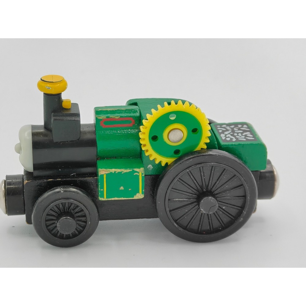 Thomas & Friends Wooden Railway Trevor the Traction Engine Green Wood Toy Train - Picture 4 of 7